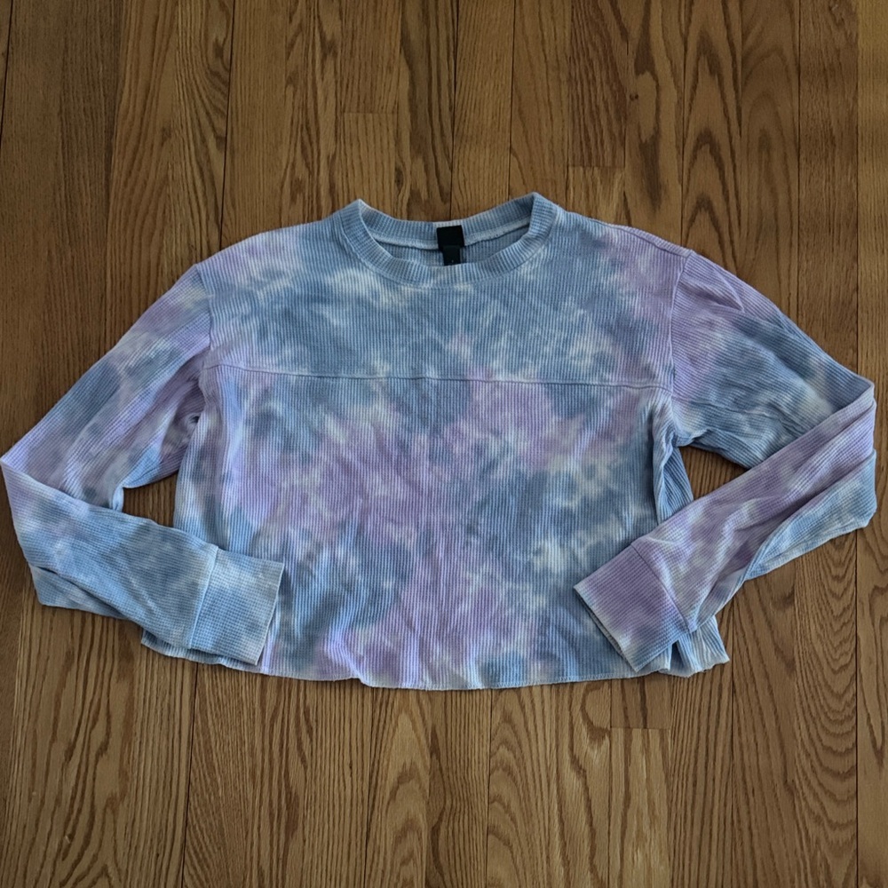 Wild Fable Purple and Blue Tie-Dye long sleeve